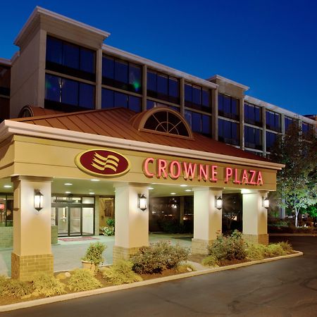 Crowne Plaza Cleveland Airport, An Ihg Hotel Middleburg Heights Exterior photo